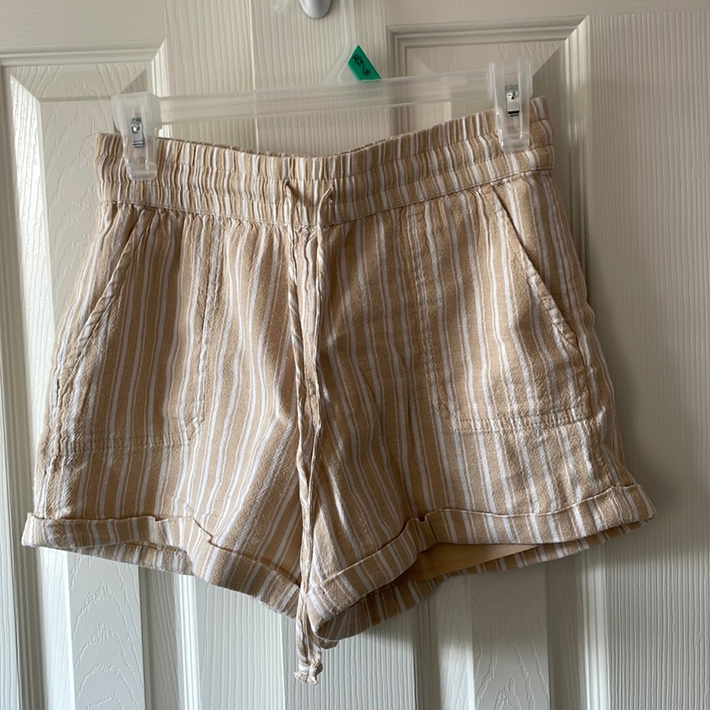 hollister soft shorts